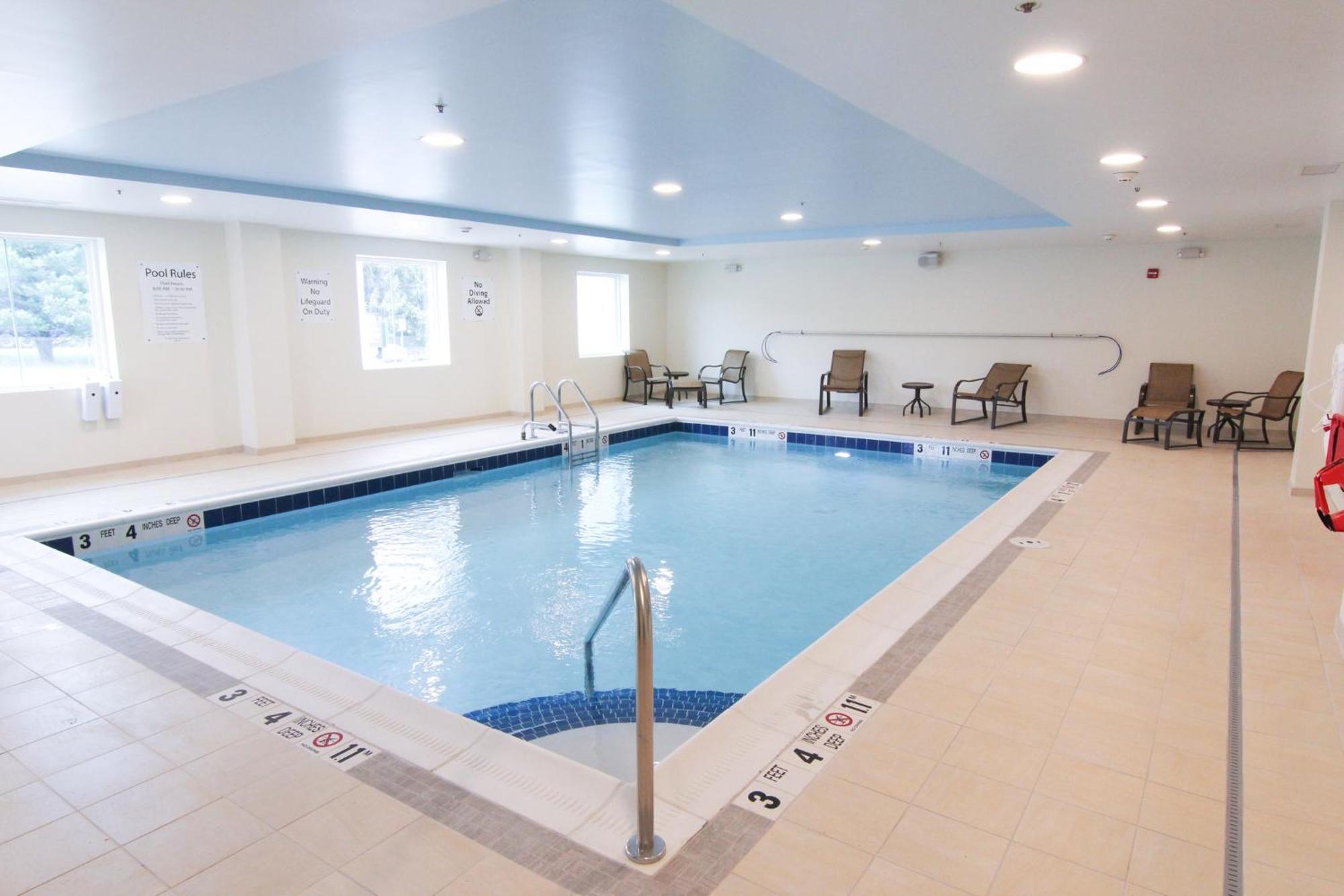 Holiday Inn Express & Suites Peekskill-Lower Hudson Valley By Ihg Dış mekan fotoğraf