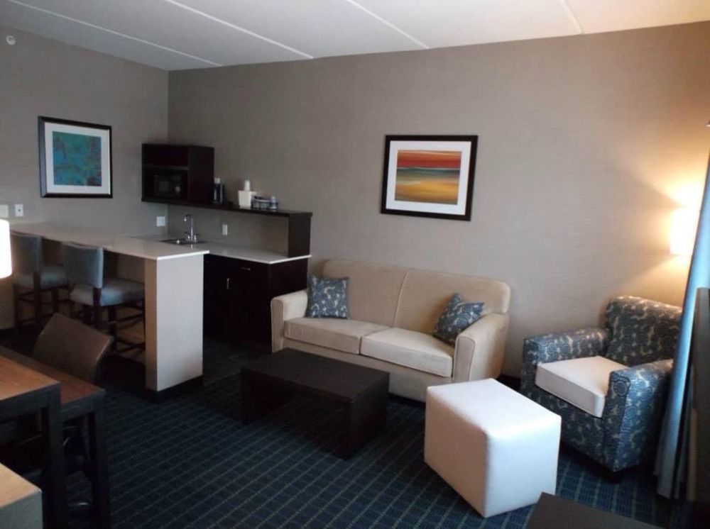 Holiday Inn Express & Suites Peekskill-Lower Hudson Valley By Ihg Dış mekan fotoğraf